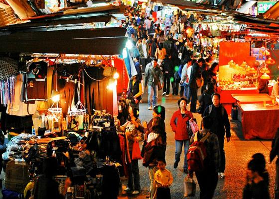 02012018_nightmarket01__1.jpg